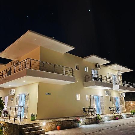 Orea Hotel Himarë Dış mekan fotoğraf