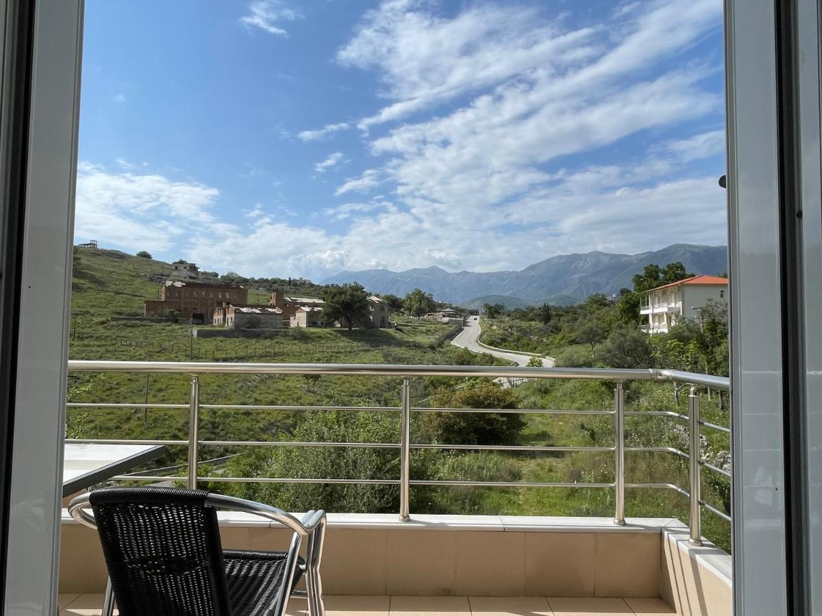 Orea Hotel Himarë Dış mekan fotoğraf