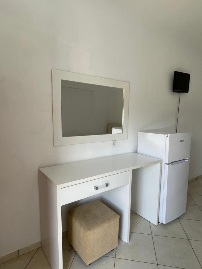 Orea Hotel Himarë Dış mekan fotoğraf