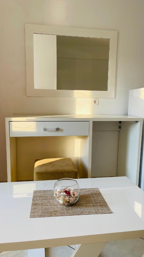 Orea Hotel Himarë Dış mekan fotoğraf