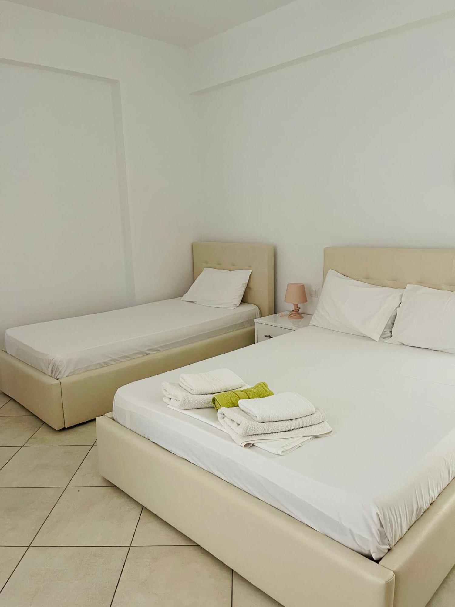Orea Hotel Himarë Dış mekan fotoğraf
